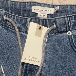Good American Jeans in Classic Blue with Silver Drawstring size 27 NWT